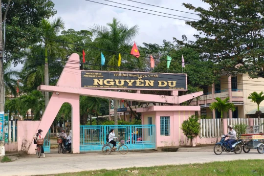 Dự án công viên văn hóa - lịch sử Dinh trấn Thanh Chiêm và chữ Quốc ngữ: Cần rà soát trước khi tái khởi động