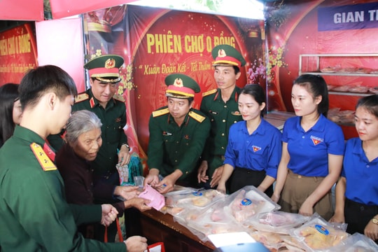 Lữ đoàn 683 tổ chức “Phiên chợ 0 đồng - Tết thắm tình quân dân”