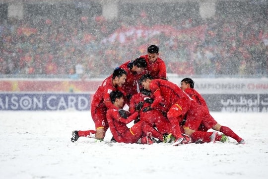 Đức Huy hé lộ chuyện U23 Việt Nam từng tính bị loại sớm để dự đám cưới Quế Ngọc Hải