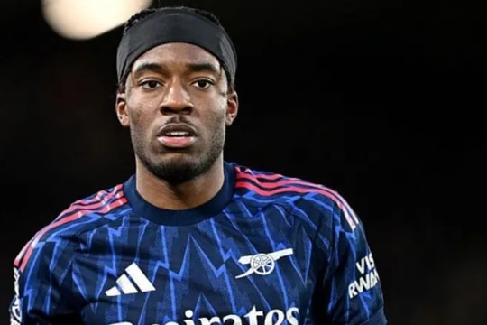 Arsenal hủy diệt Leeds 4-0: Noni Madueke và lời khẳng định về chiều sâu đội hình nhà vô địch