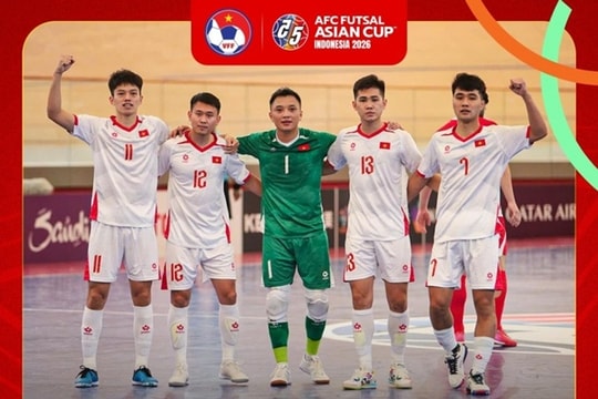 Tuyển futsal Việt Nam nhận mưa lời khen từ khu vực dù thua sát nút Thái Lan