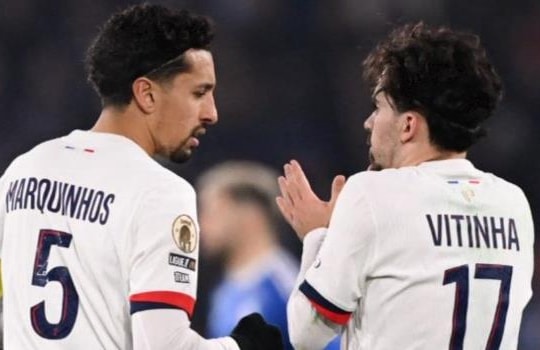 PSG đòi lại ngôi đầu Ligue 1 sau chiến thắng kịch tính 2-1 trước Strasbourg