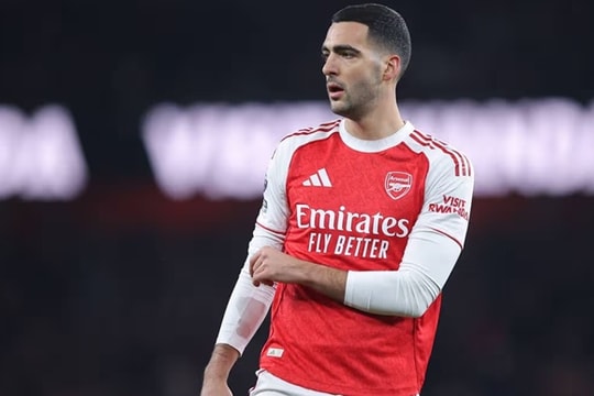 Arsenal khủng hoảng ngày cuối chuyển nhượng: Merino nghỉ dài hạn và sai lầm với Nwaneri