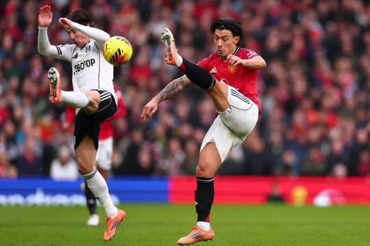 Lisandro Martinez và 7 phút rực sáng bảo toàn chiến thắng 3-2 của Man Utd trước Fulham