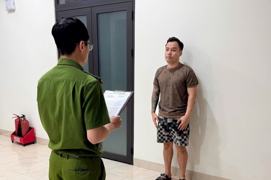 Công an Đà Nẵng vận động thành công đối tượng truy nã quốc tế ra đầu thú