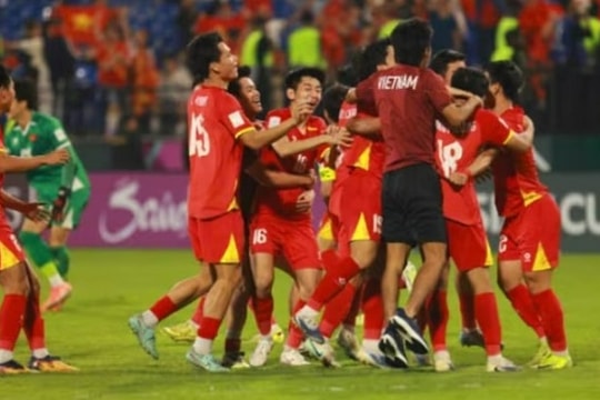 Tinh thần 'bó đũa' của U23 Việt Nam: Khi tình đồng đội vượt trên sự khắc nghiệt V-League