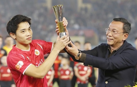 Hiệu ứng U23 tạo sức hút khổng lồ cho V.League: Sân Hàng Đẫy lập kỷ lục khán giả