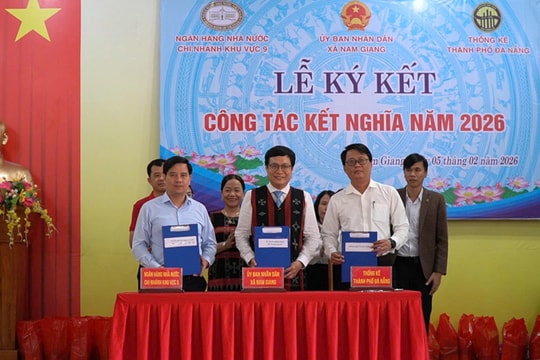 Ngân hàng Nhà nước chi nhánh khu vực 9 và Thống kê thành phố Đà Nẵng kết nghĩa, đồng hành cùng xã Nam Giang
