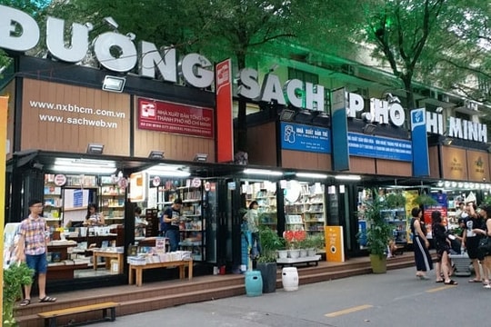 Đường sách - Trái tim văn hóa của thành phố