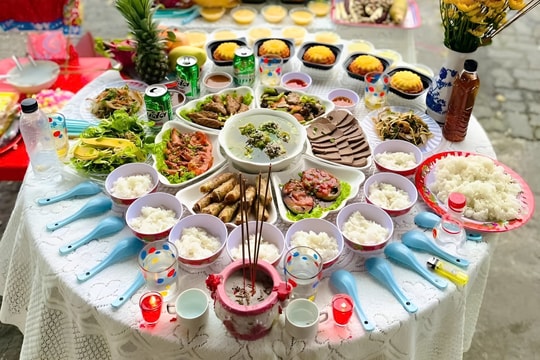Dịch vụ nấu tiệc ở phố