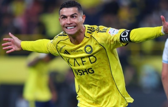 Lộ điều khoản giải phóng 51 triệu euro của Ronaldo và kế hoạch giữ chân McTominay
