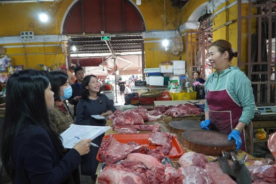 Tăng cường giám sát, kiểm tra giá các mặt hàng thiết yếu dịp Tết Bính Ngọ 2026
