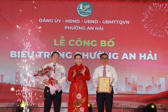 Công bố biểu trưng của phường An Hải