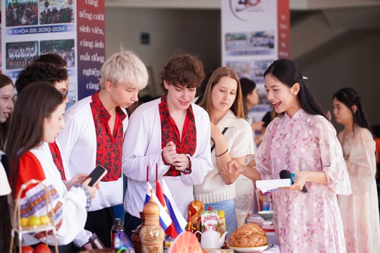 International students immerse themselves in Vietnamese Lunar New Year traditions