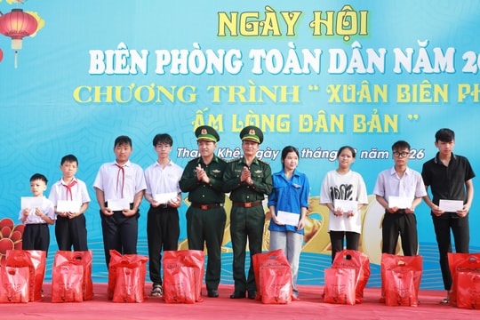 Phường Thanh Khê tổ chức "Ngày hội Biên phòng toàn dân" và phiên chợ “Giao lưu hàng Việt”