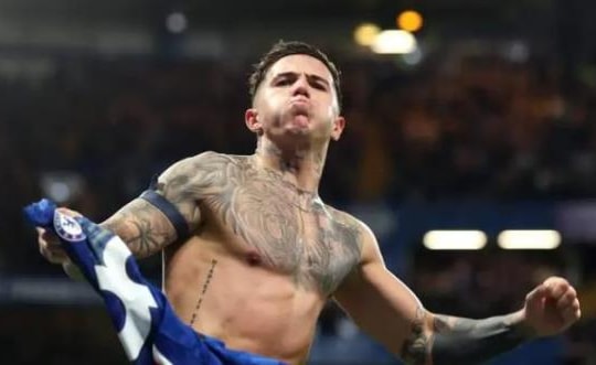 Chelsea tìm thấy số 8 săn bàn mới: Enzo Fernandez và hành trình hồi sinh di sản Lampard