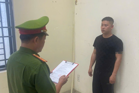 Tạm giữ hình sự đối tượng cho vay lãi nặng trong giao dịch dân sự