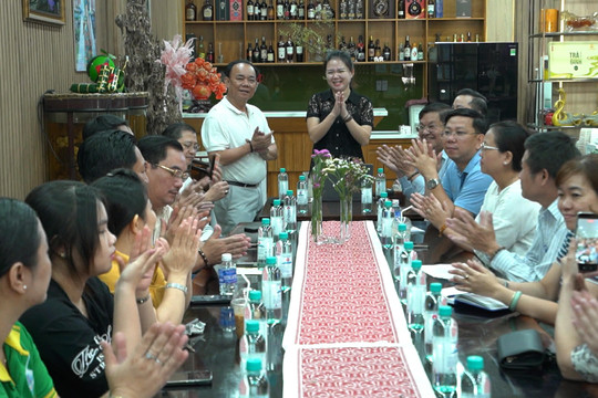 21 chuyến xe nghĩa tình sẵn sàng đưa đồng hương về quê đón Tết