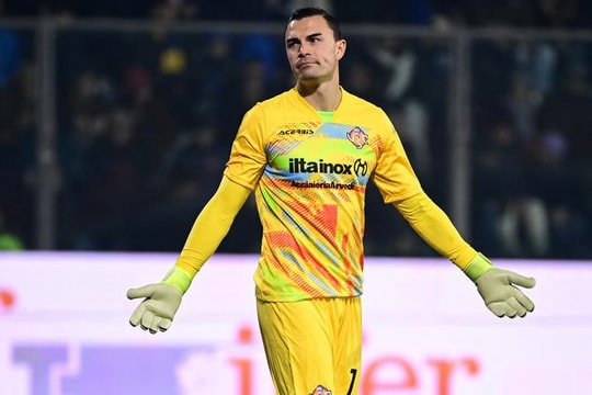 Emil Audero lọt top 3 thủ môn cứu thua nhiều nhất Serie A mùa giải 2025/26