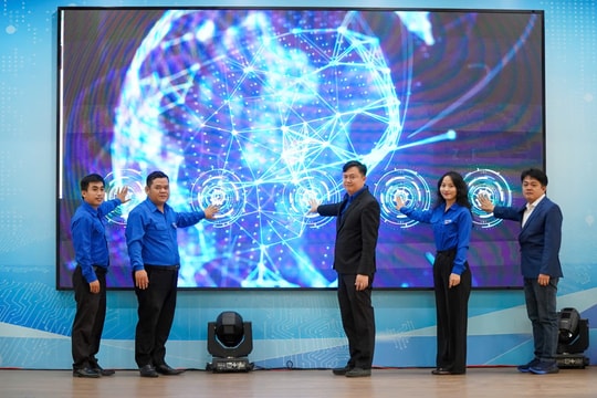 Thành đoàn Đà Nẵng phát động mô hình “Bạn và tôi cùng trang bị AI”