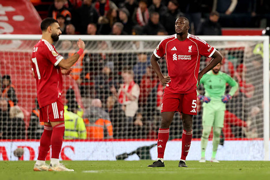 Vòng 25 Ngoại hạng Anh: Man City hạ Liverpool tại Anfield, Arsenal xây chắc ngôi đầu