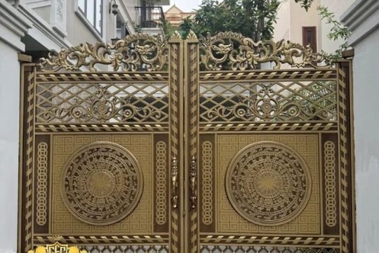 Tiêu chí lựa chọn cổng nhôm đúc phù hợp với kiến trúc ngôi nhà