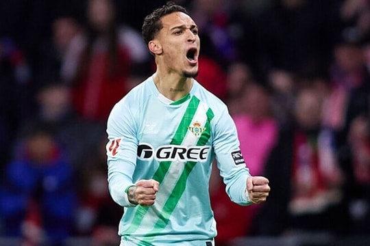 Antony hồi sinh ngoạn mục tại Real Betis: Từ bom xịt Man Utd đến ngôi sao La Liga