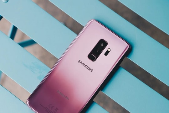 Samsung lên kế hoạch đưa camera khẩu độ biến thiên trở lại trên Galaxy S27