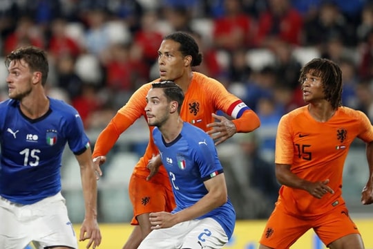 Cái kết buồn của Mattia De Sciglio sau khi từ chối gia nhập Liverpool của Klopp