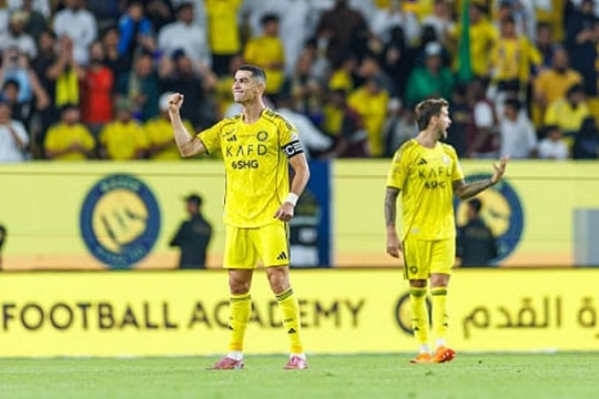 Cristiano Ronaldo và nỗi ám ảnh kiểm soát tại Al Nassr: Khi tiền bạc không thể xoa dịu cái tôi vĩ đại