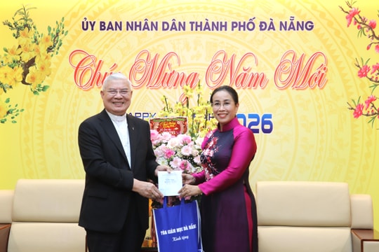 Tòa Giám mục Giáo phận Đà Nẵng chúc Tết thành phố Đà Nẵng
