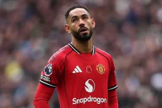 Michael Carrick và bài toán hàng công: Benjamin Sesko xứng đáng thay thế Matheus Cunha