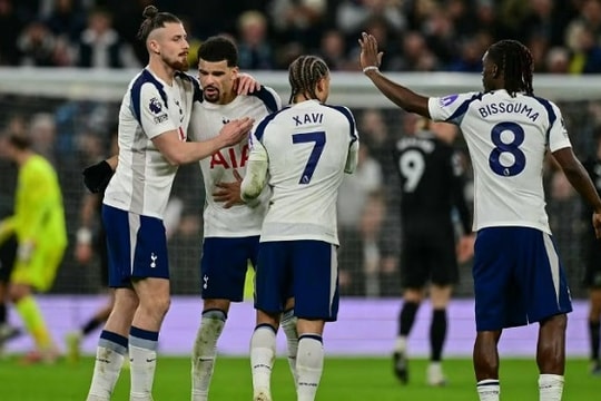 Khủng hoảng tại Tottenham: 4 cầu thủ cần sớm ra đi sau trát sa thải Thomas Frank