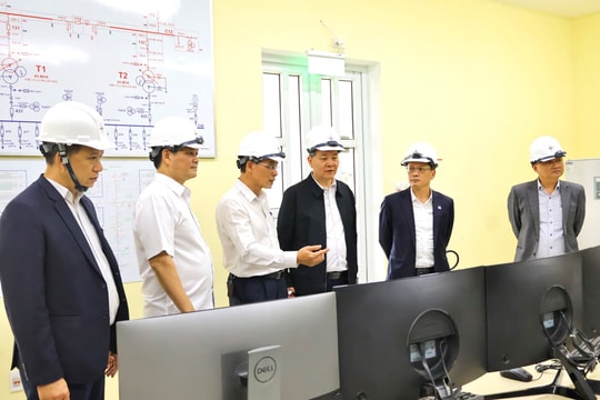 Bộ Công Thương kiểm tra phương án cấp điện dịp Tết tại miền Trung