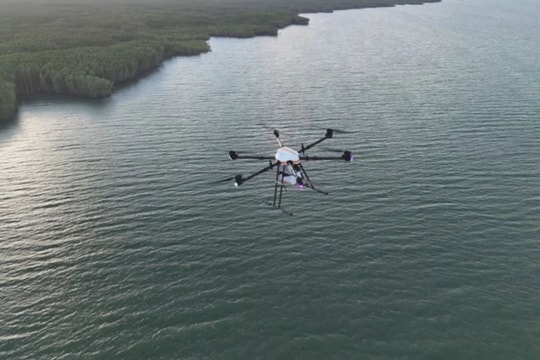 Việt Nam thử nghiệm giao hàng vượt biển bằng UAV: Bước tiến mới trong ngành logistics