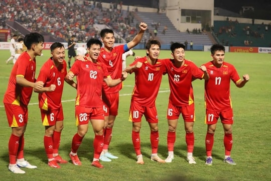 Báo Indonesia ngỡ ngàng trước toan tính trẻ hóa của bóng đá Việt Nam tại ASIAD 2026