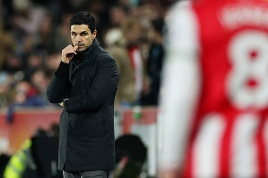 Arsenal hụt bước trước Brentford: Nỗi ám ảnh hụt hơi và bài toán bản lĩnh tại Ngoại hạng Anh