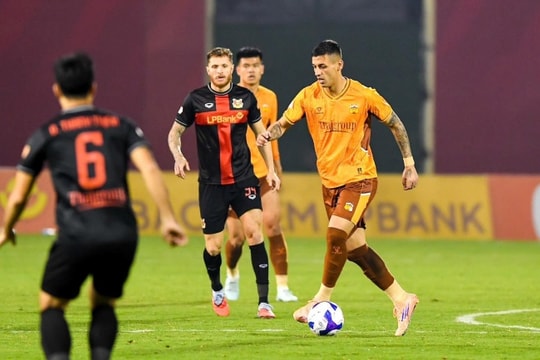 HAGL hồi sinh ngoạn mục sau hai vòng đấu nhưng áp lực trụ hạng V-League vẫn bủa vây phố Núi