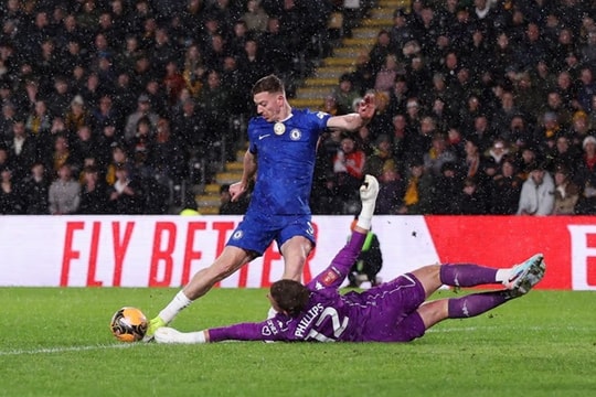 Liam Delap và 90 phút kỳ lạ tại FA Cup: Từ thảm họa đến hat-trick kiến tạo cho Chelsea