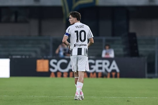 Arsenal cần hành động nhanh nếu không muốn vồ hụt Kenan Yildiz từ Juventus