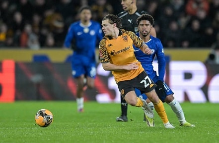 Chelsea cân nhắc bán Enzo Fernandez giá 104 triệu bảng nhờ sự thăng tiến của Andrey Santos