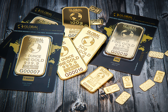 Giá vàng hôm nay 18/2/2026: Giá vàng thế giới mất khoảng 100 USD