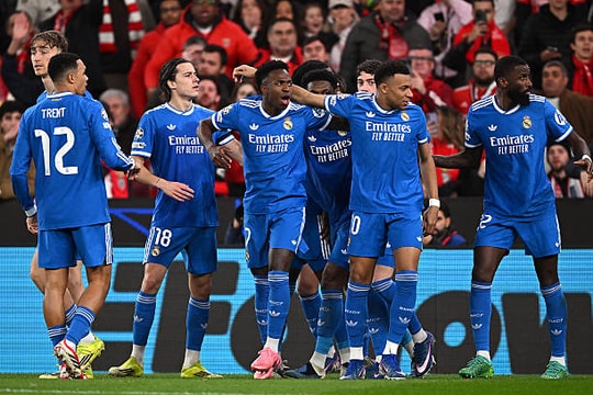 Real Madrid hạ Benfica 1-0: Bản lĩnh nhà vua và sự cao tay của Arbeloa