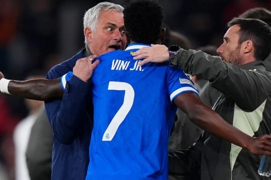 Real Madrid hạ Benfica 1-0: Vinicius Junior và hố sâu ngăn cách giữa siêu phẩm và nạn phân biệt chủng tộc
