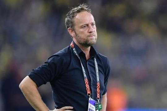HLV Mano Polking lý giải nguyên nhân CAHN vỡ trận và bị loại khỏi AFC Champions League Two