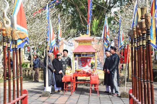Rộn ràng lễ hội đầu năm