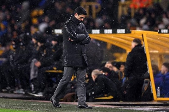 Sự thực dụng cực đoan của Mikel Arteta: Canh bạc cuối cho ngôi vương Ngoại hạng Anh