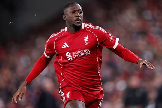 Liverpool và bài toán Ibrahima Konate: 'Quân bài domino' quyết định toàn bộ kỳ chuyển nhượng
