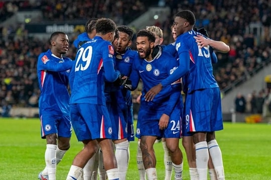 Chelsea đánh cược tương lai: Tấm vé Champions League và bài toán sinh tồn tài chính