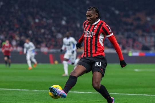 Arsenal vượt mặt MU trong cuộc đua giành chữ ký Rafael Leao giá 80 triệu euro